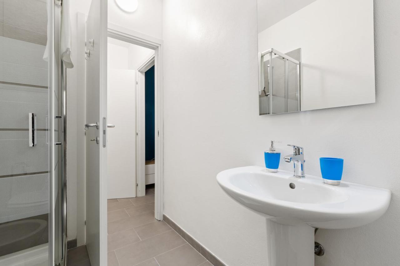Appartamento Staurenghi Blu - Affitti Brevi Italia Varese Exterior photo