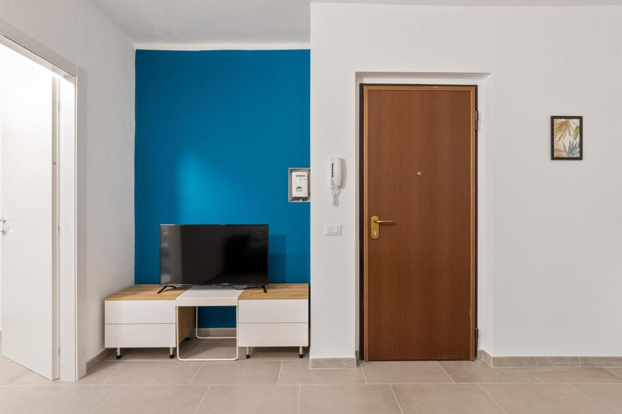 Appartamento Staurenghi Blu - Affitti Brevi Italia Varese Exterior photo